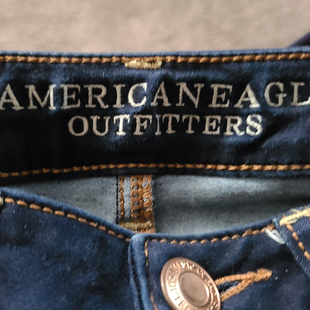 AMERICAN EAGLE SUPER STRETCH JEGGINGS CROP • SIZE - Picture 3 of 3